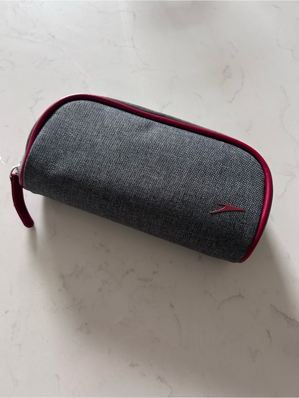 Austrian Airlines amenity kit